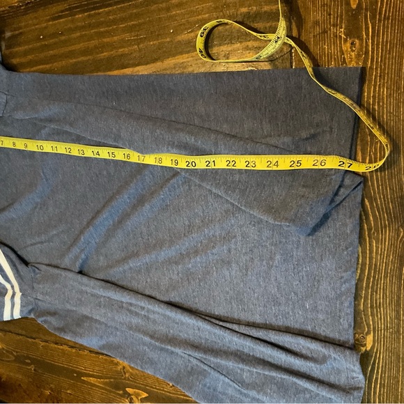 5th & Ocean Navy Women's Tee - Picture 6 of 6